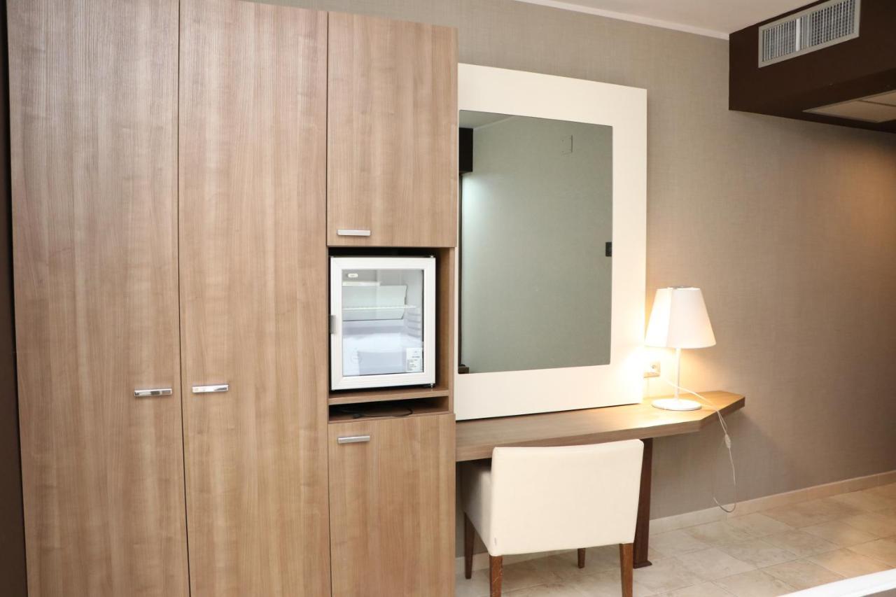 Hotel Lafayette Giovinazzo Eksteriør billede
