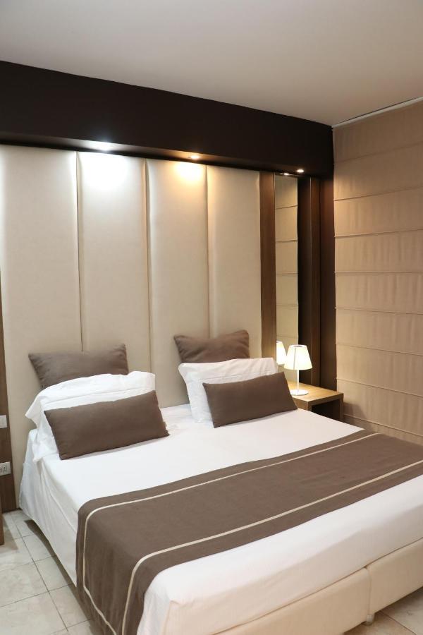 Hotel Lafayette Giovinazzo Eksteriør billede