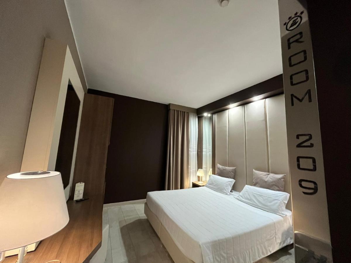 Hotel Lafayette Giovinazzo Eksteriør billede