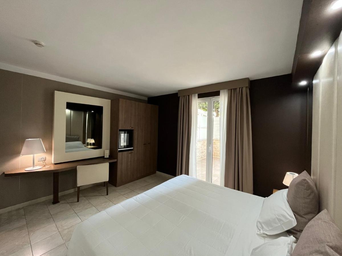 Hotel Lafayette Giovinazzo Eksteriør billede