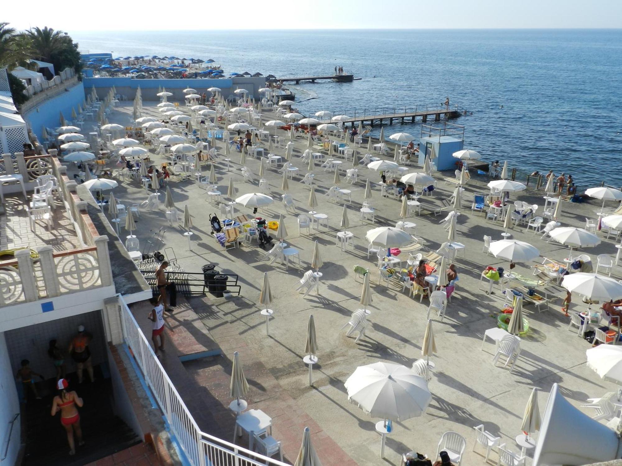 Hotel Lafayette Giovinazzo Eksteriør billede