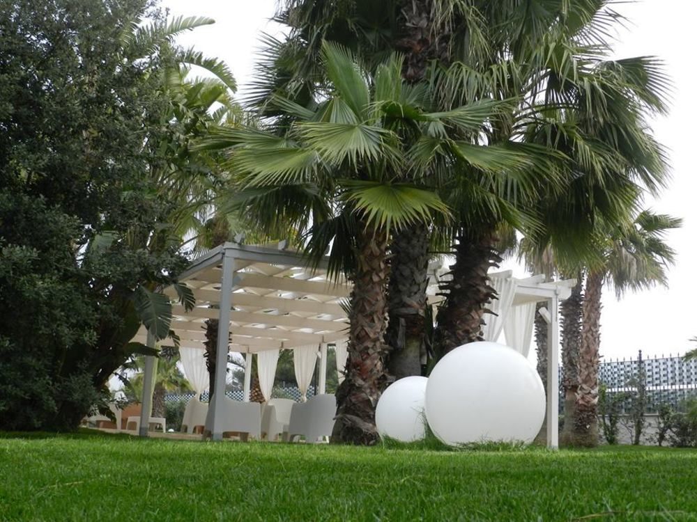 Hotel Lafayette Giovinazzo Eksteriør billede